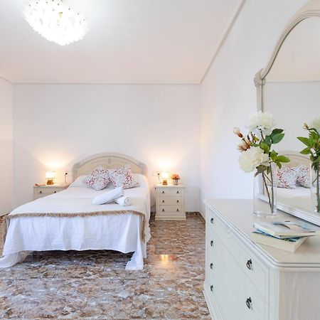 Villa Fidalsa Grand White House Tángel Exterior foto